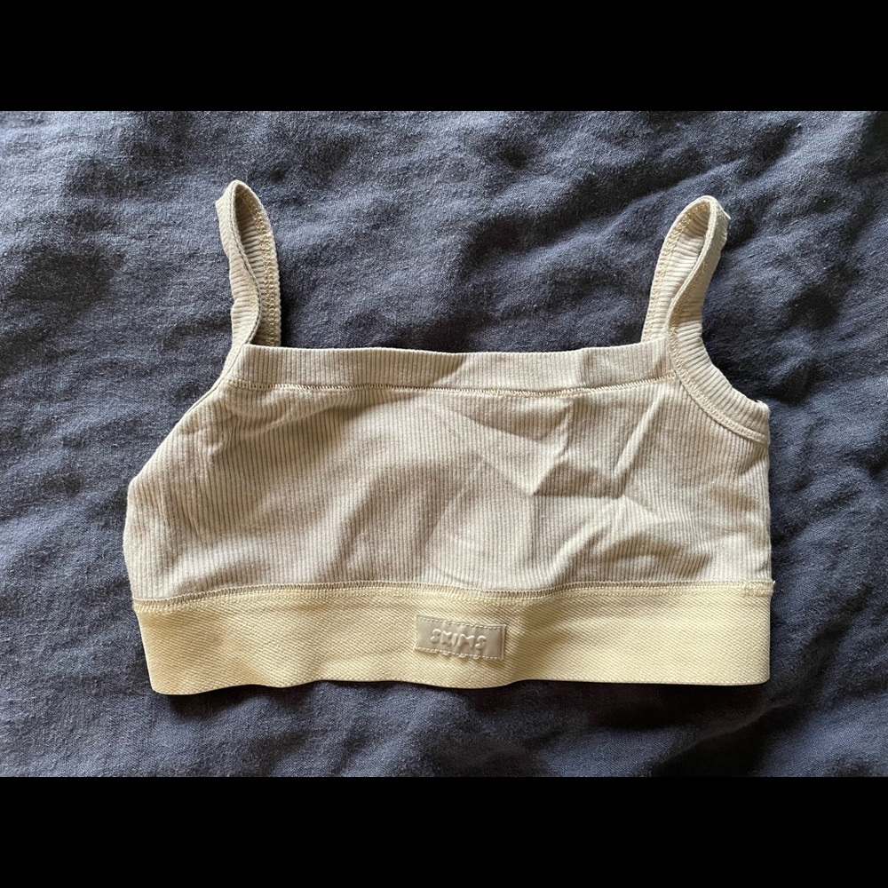 SKIMS XS Cream Ribbed Bralette